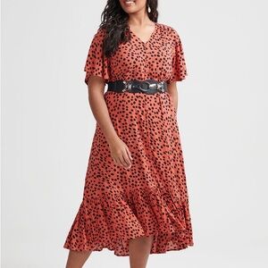 Avenue Spot the Frill Dress in Coral Spot Print